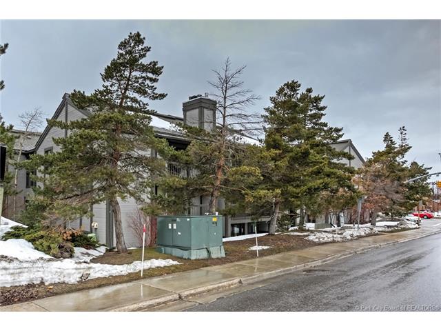 Building Photo - 1525 Park Ave