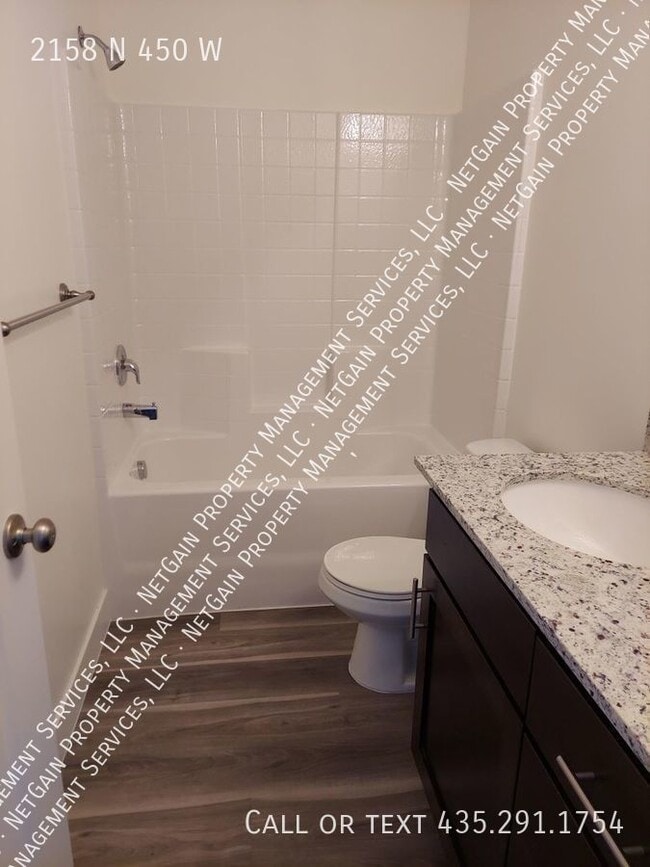 Foto del edificio - 3 Bedroom Sage Springs Twinhome