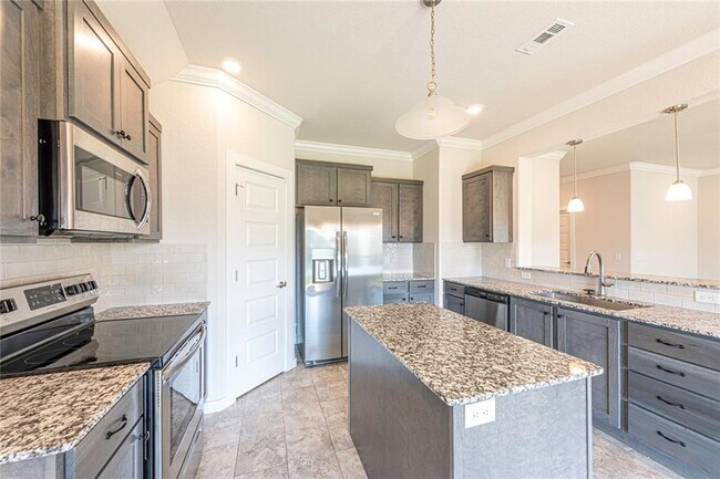 Foto del edificio - 234 Amber Dawn Ave