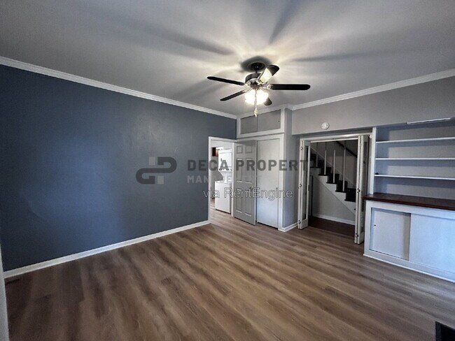 Foto del edificio - 9901 Arthur Ln