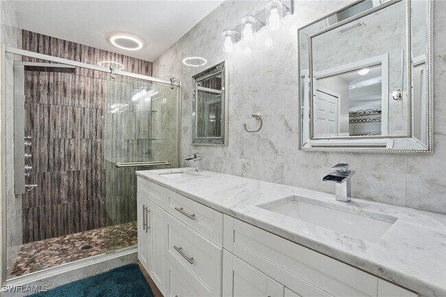 Foto del edificio - 4421 SW 14th Pl