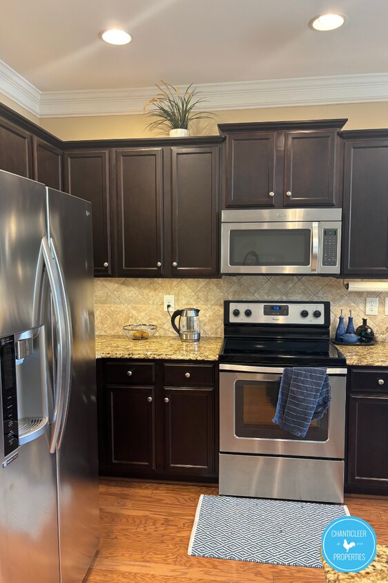 Foto principal - 716 1st St