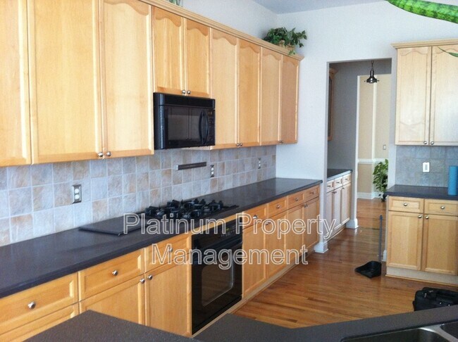 Foto del edificio - 201 Creekway Crossing