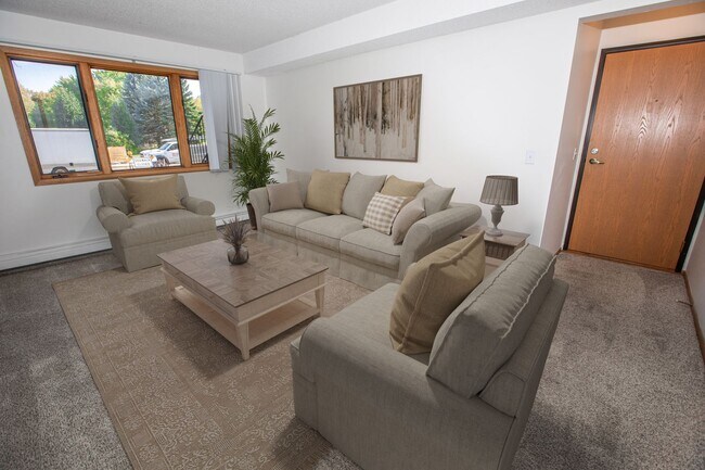 Foto del edificio - 2 Bedroom available at Woodridge Apartments in Northfield
