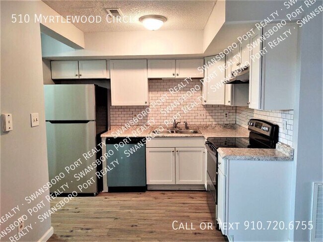 Foto del edificio - 510 Myrtlewood Cir