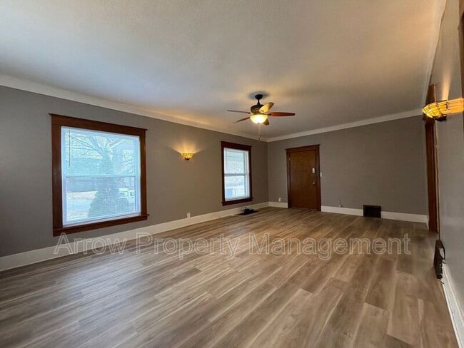 Foto del edificio - 1820 A St