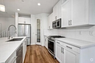 Building Photo - 3394 Campo Azul Ct