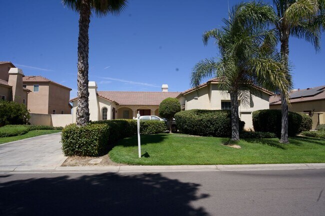 Foto del edificio - 8800 Laguna Dr