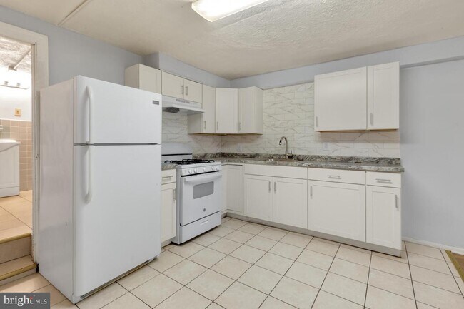 Foto del edificio - 4815 Walnut St