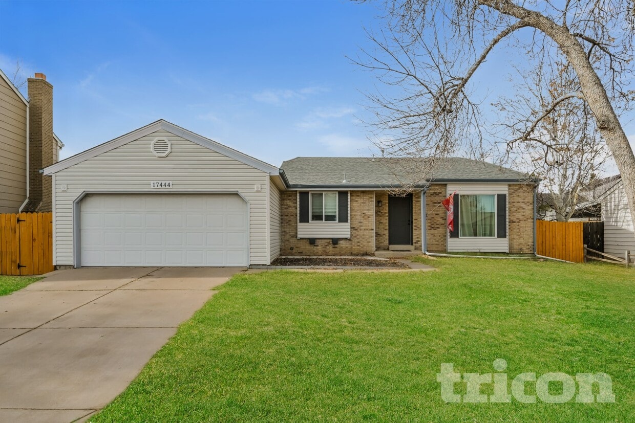 Primary Photo - 17444 E Prentice Cir