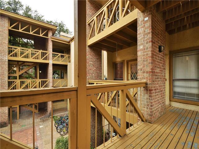 Foto del edificio - 806-W24 W 24th St