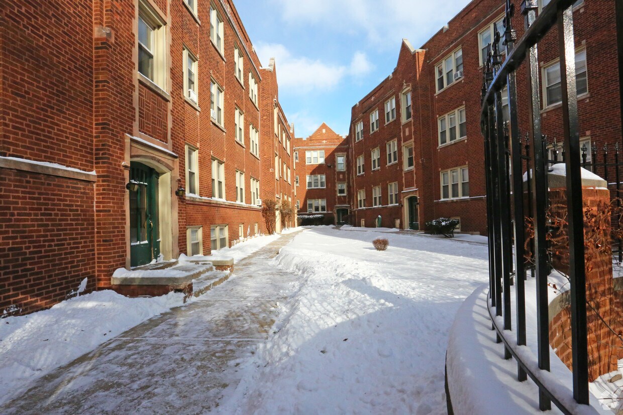 1320 CON Estes, ¡alejado - 1320 W Estes Ave