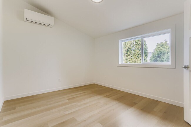 Foto del edificio - 5021 SE Haig St