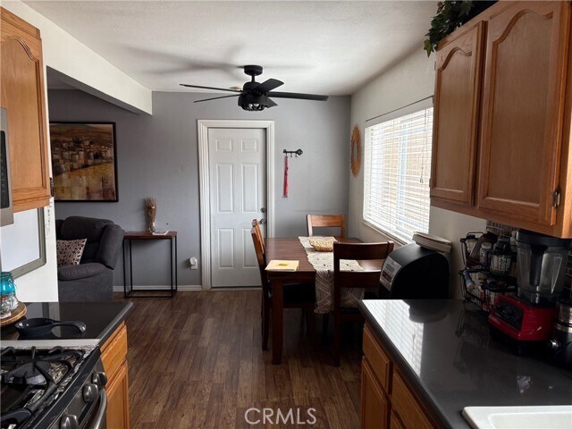 Foto del edificio - 5128 N Acacia Ave