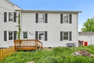 Building Photo - 500 N Marshall St