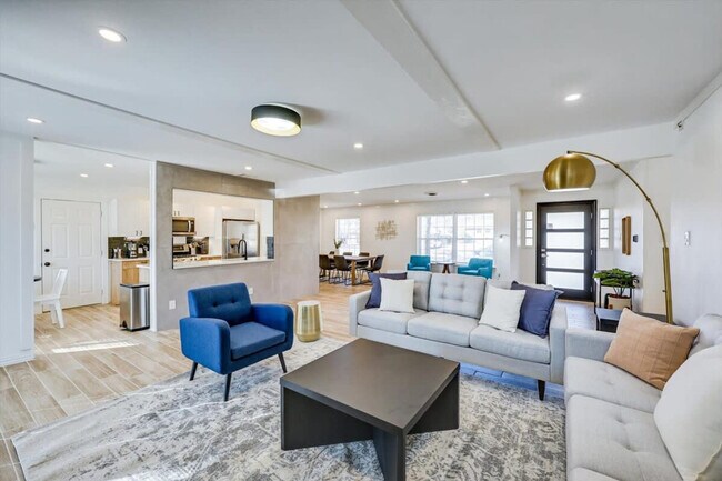 Foto del edificio - 3544 Northaven Rd