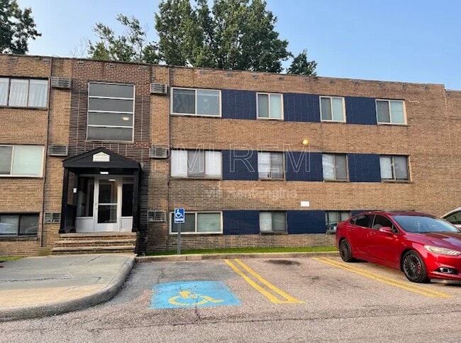 Interior Photo - Freelander