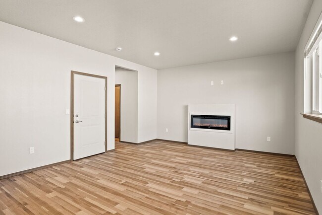 Foto del edificio - Modern Valley Town Home!