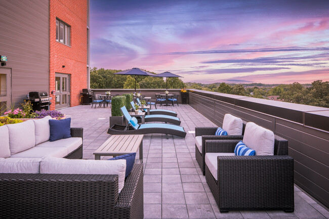 Photo du bâtiment - Lancaster Park Apartments