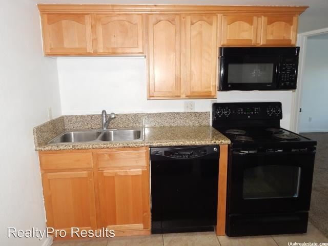 Building Photo - 2 br, 1 bath House - 5740 S. 900 E. Unit #7