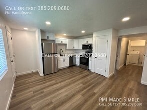 Building Photo - 1717 S Longview Rd