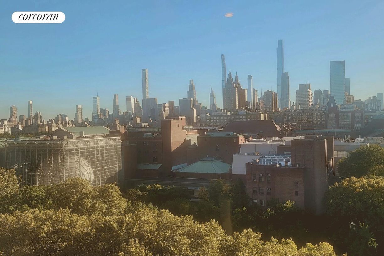 Foto principal - 45 W 81st St