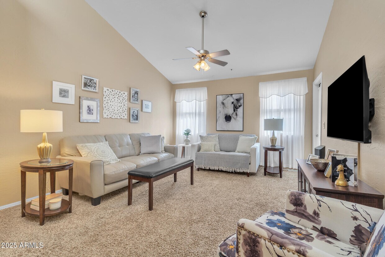 Foto principal - 14145 N 92nd St