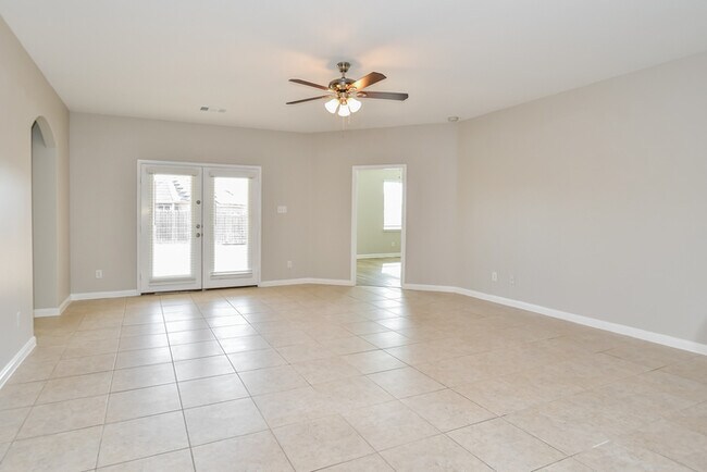 Building Photo - Inviting 4 Bedroom Home with 2-Car Garage