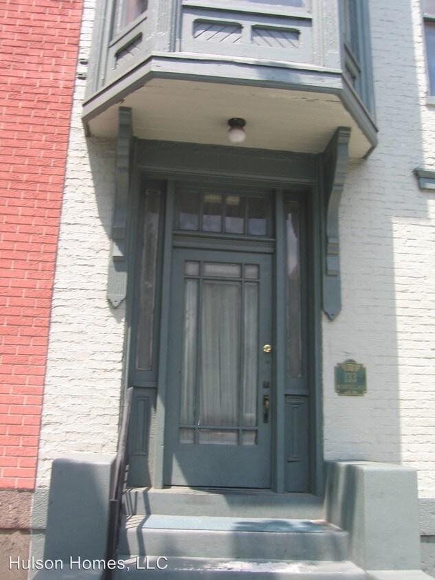 Primary Photo - 133 Chambersburg St