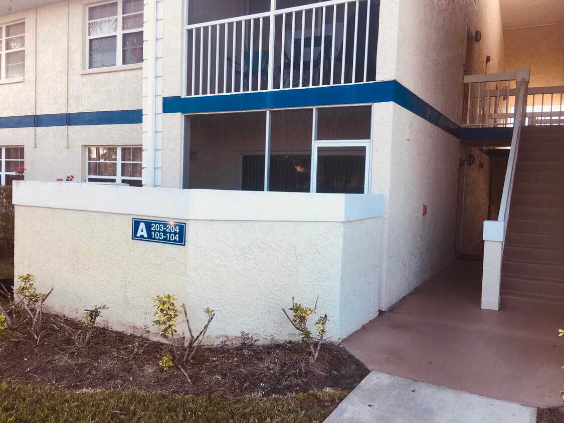 1500 SE Royal Green Cir Unit A103, Port Saint Lucie, FL 34952 Condo