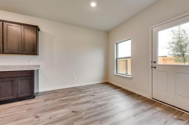 Building Photo - 644 Aqueduct Dr