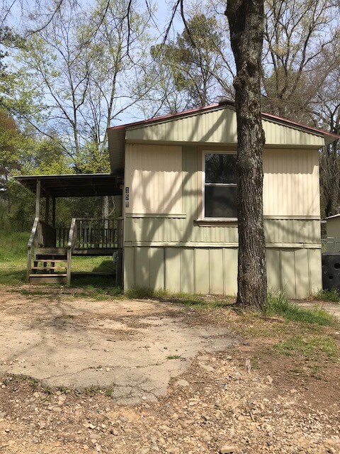 Building Photo - 154 Bradford Road Mobile Home
