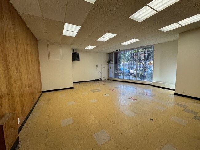 Foto del edificio - 5196 Mission St