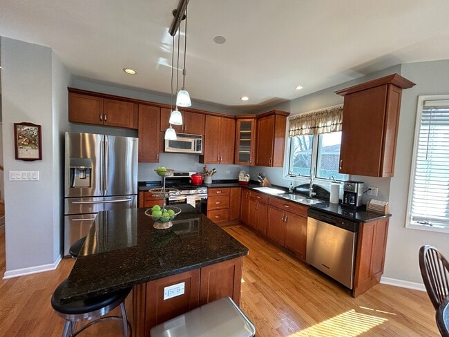 Building Photo - 1226 S Belmont Ave