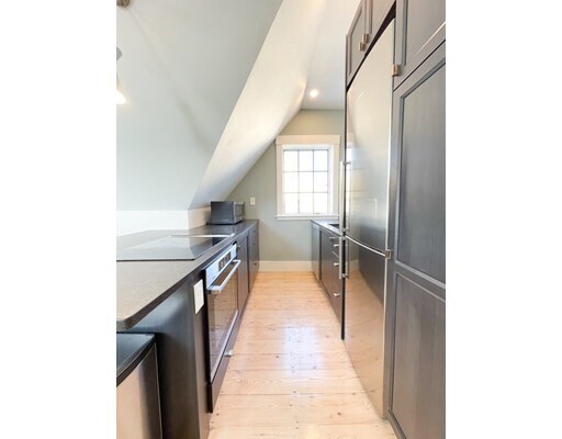 Foto del edificio - 37 Melville Ave