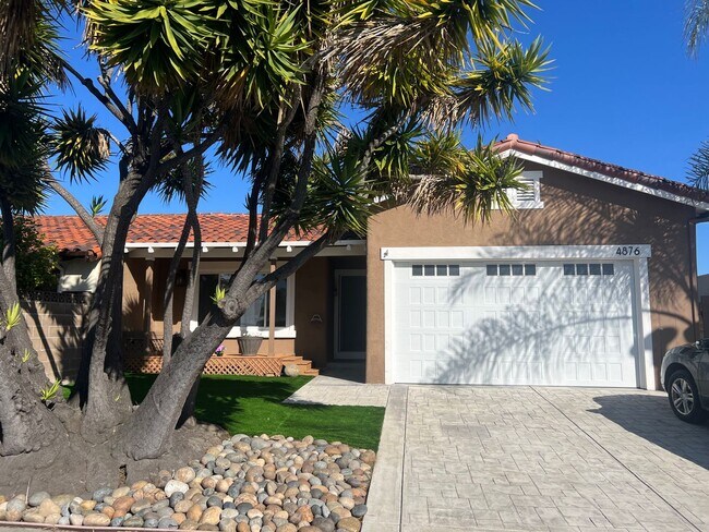 Building Photo - Wonderful 2 bed, 2 bath in Fremont plus BO...