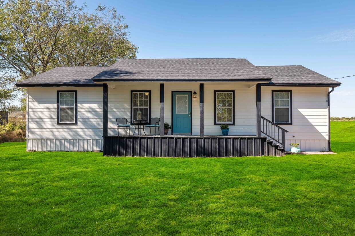 353 N Main, Randolph, TX 75475 House Rental in Randolph, TX