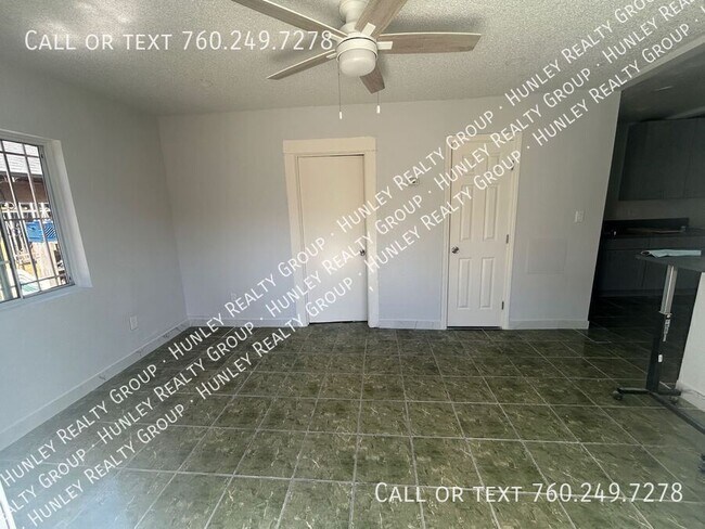 Building Photo - 1376 Gaviotas Ave-