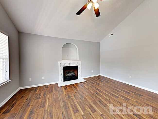 Foto del edificio - 2013 Mission Oaks St