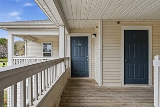 Building Photo - The Pointe @ Apex Apartments