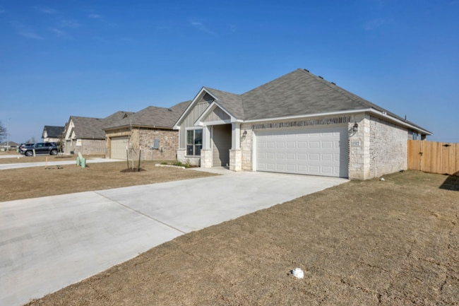 Building Photo - 1517 Soap Rock Ln