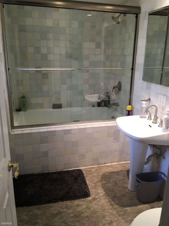Foto del edificio - 5 br, 3 bath House - 430 S Linden Ave No name