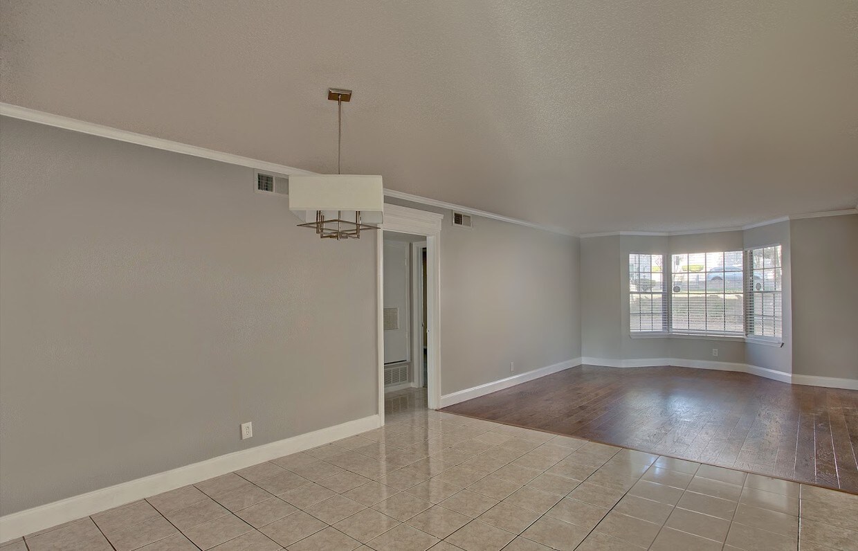 102 Ruelle Ln, San Antonio, TX 78209 Condo for Rent in San Antonio