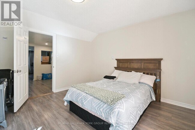 Photo du bâtiment - 351 Winnifred Dr