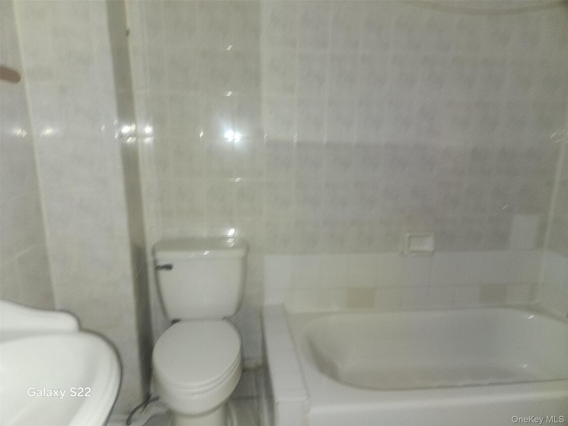 Building Photo - 34 Post St