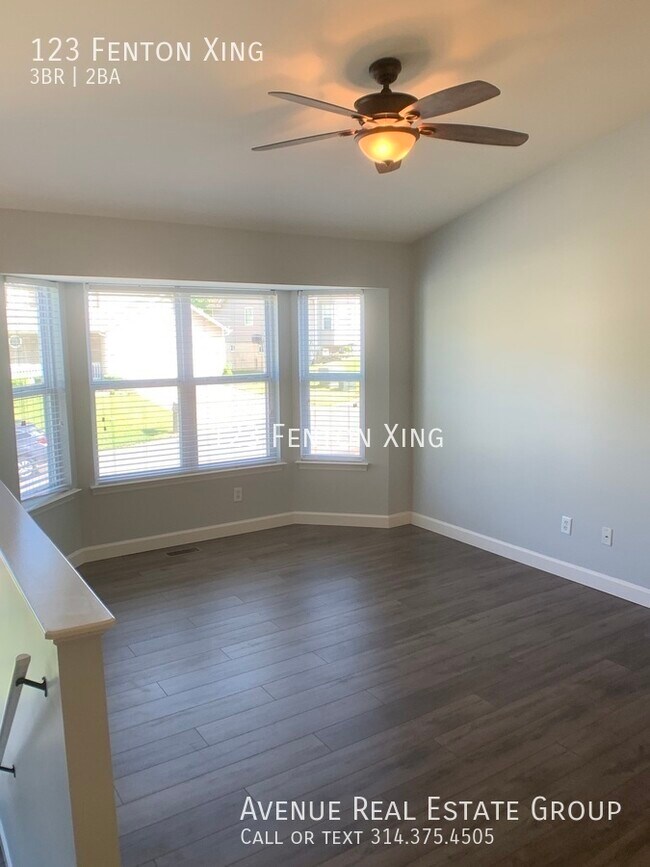 Building Photo - Just Listed! - 123 Fenton Crossing Fenton ...
