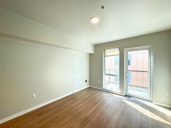 Photo - 1085 103rd Ave NE Apartment
