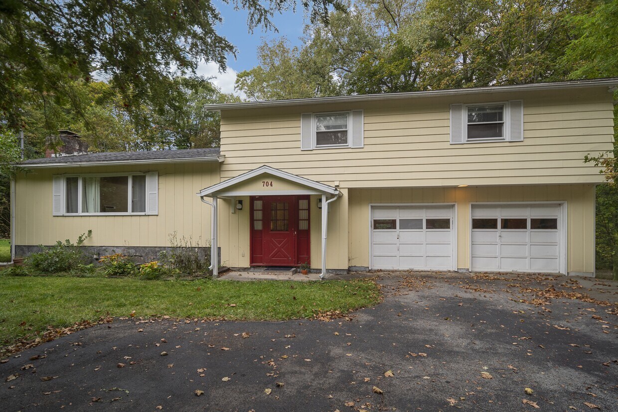 704 Triphammer Rd, Ithaca, NY 14850 House Rental in Ithaca, NY