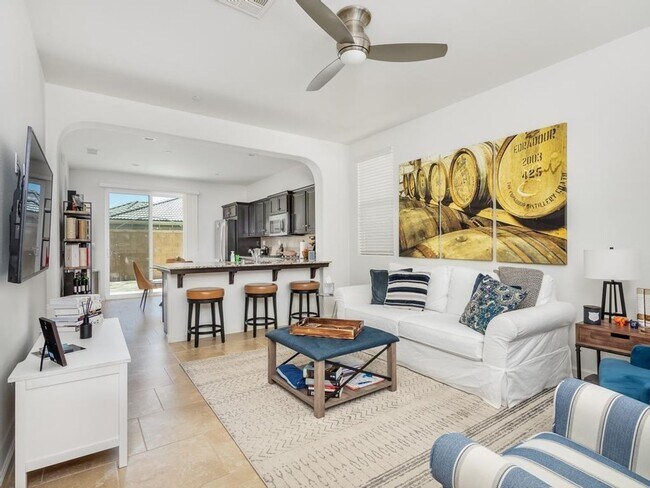 Foto del edificio - Beautiful Town Home in Clovis