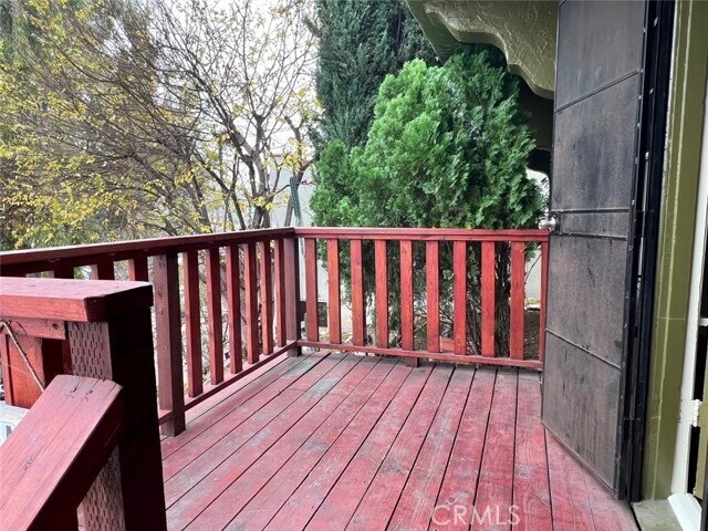 Foto del edificio - 6164 Outlook Ave